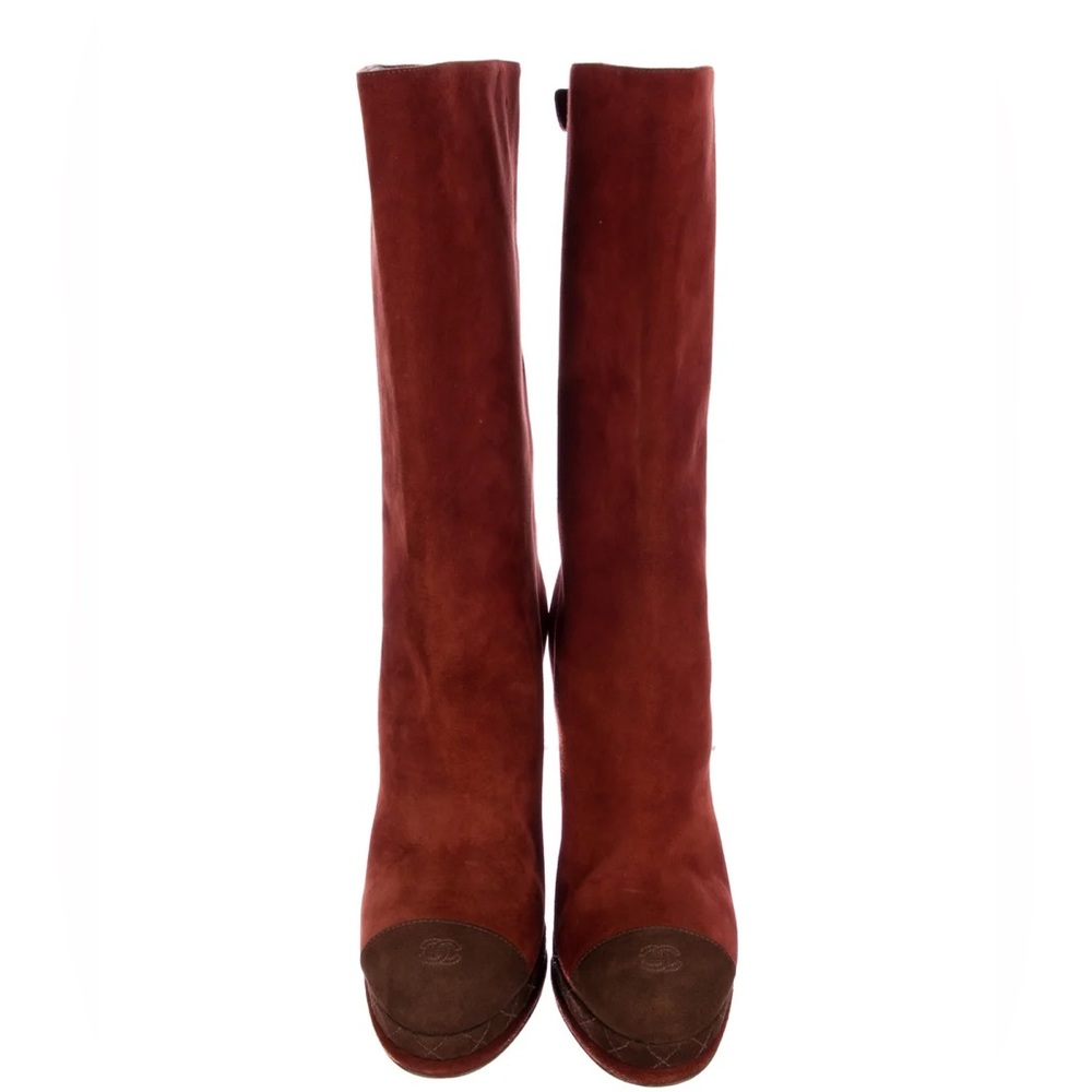 Chanel 2012 Interlocking CC Logo Boots
Size: 11 | IT 41